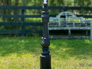 antique-cast-iron-hitching-post-horse-heads-perfect-for-restoration-projects